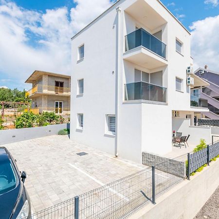 Apartments Tonka Primošten Exterior foto